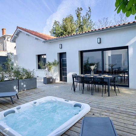 Maison T4 Climatisee Avec Jacuzzi A ลากอร์ ภายนอก รูปภาพ